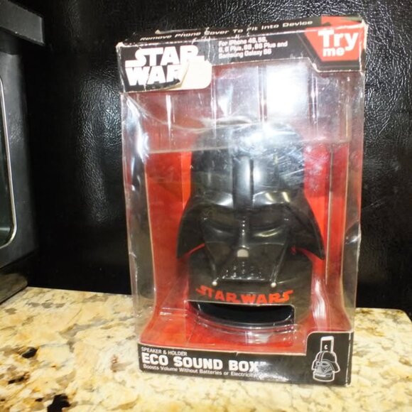 Star Wars Darth Vader Eco Box Mobile Device Speaker Amplifier - Picture 2 of 8